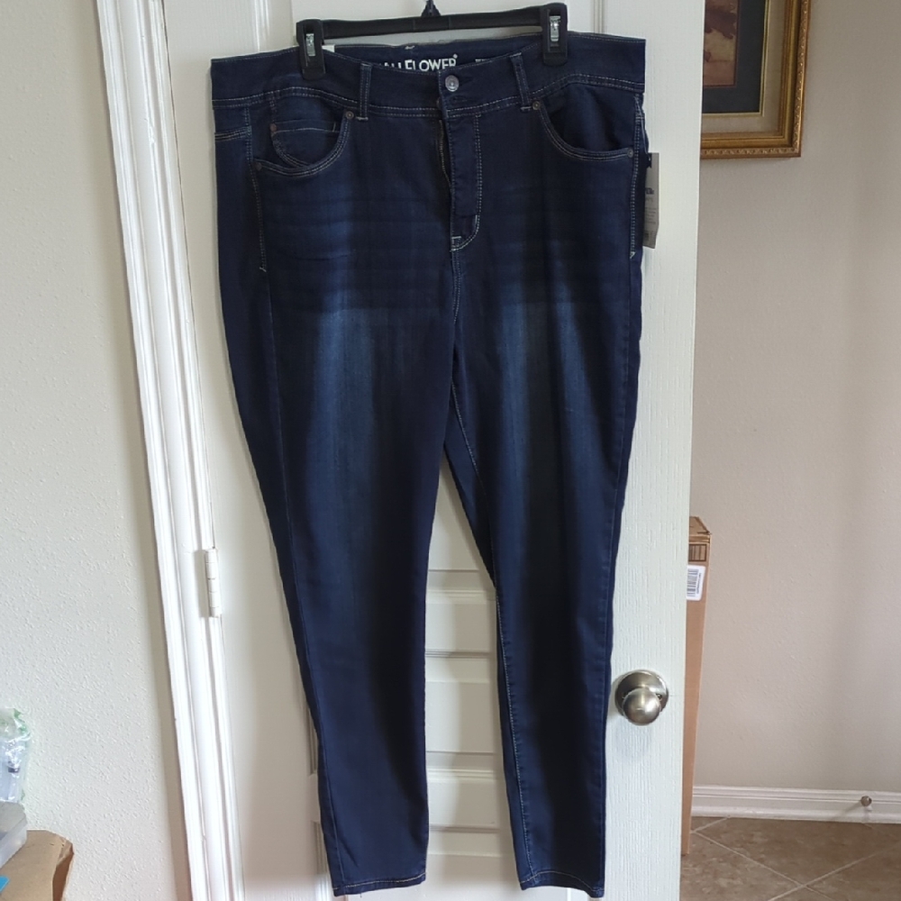 Wallflower Soft Jeans Ultra Fit Skinny Size 18R